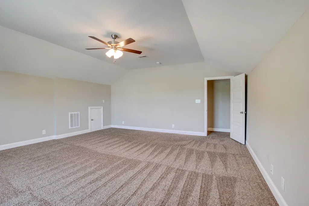 677 Battery Court Clarksville TN 37042