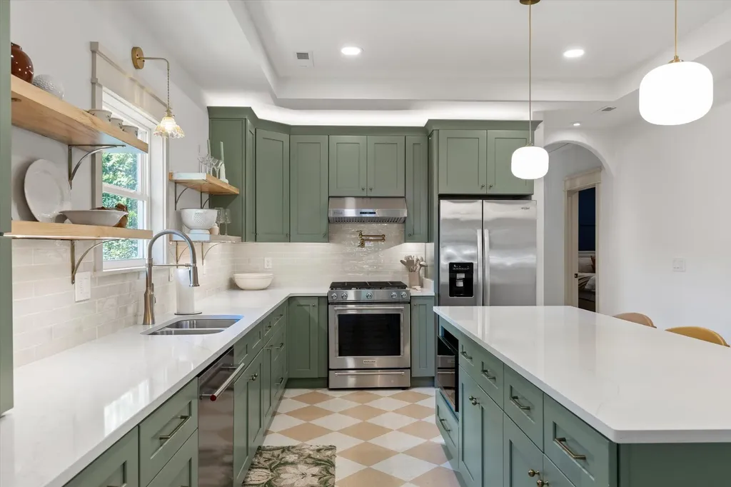 821 Spears Avenue Chattanooga TN 37405