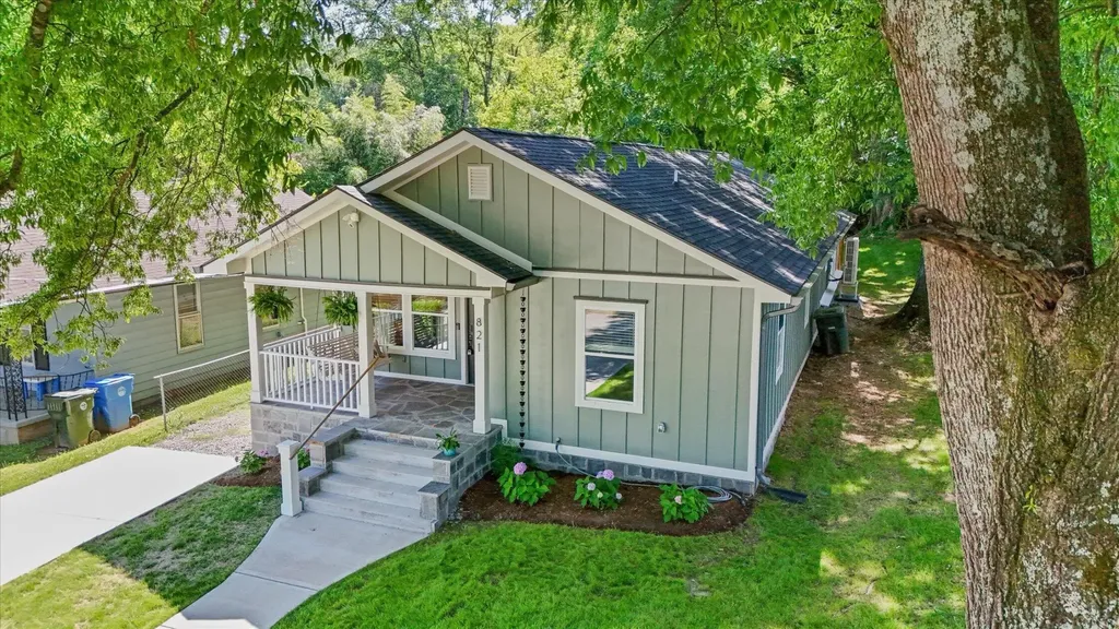 821 Spears Avenue Chattanooga TN 37405