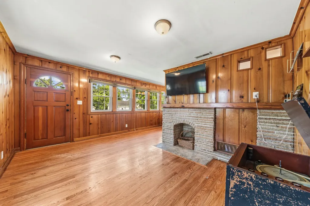 667 Franklin Avenue Lewisburg TN 37091