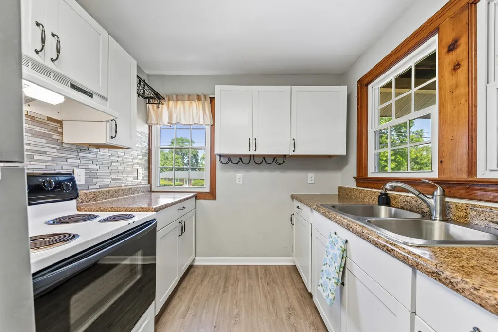 667 Franklin Avenue Lewisburg TN 37091