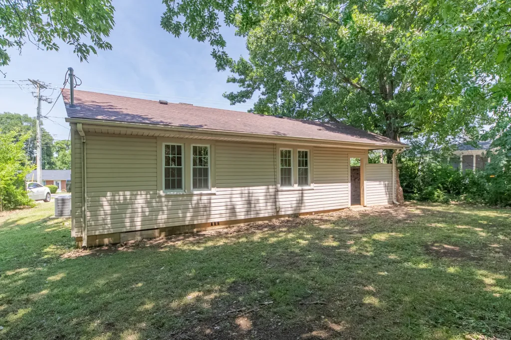 667 Franklin Avenue Lewisburg TN 37091