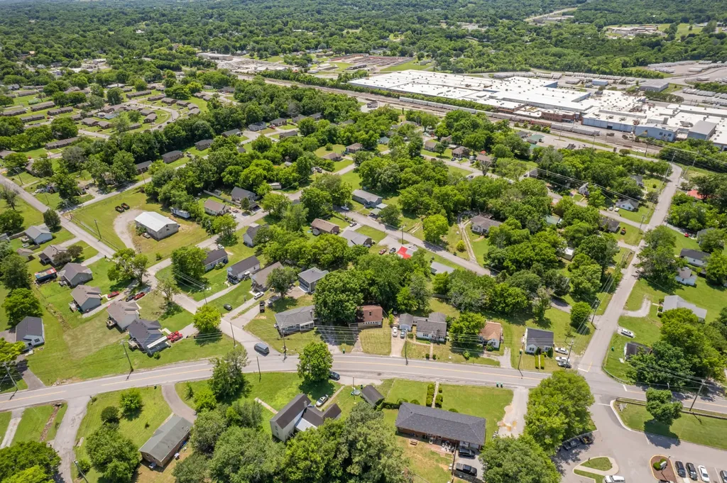 667 Franklin Avenue Lewisburg TN 37091