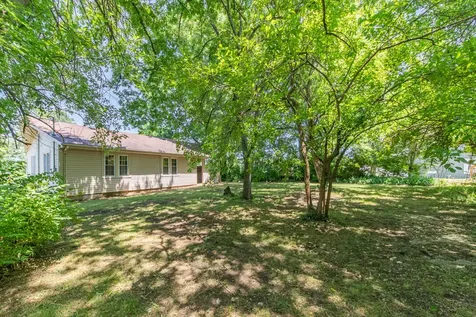 667 Franklin Avenue Lewisburg TN 37091