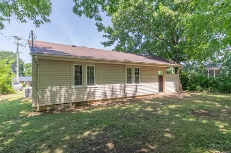 667 Franklin Avenue Lewisburg TN 37091
