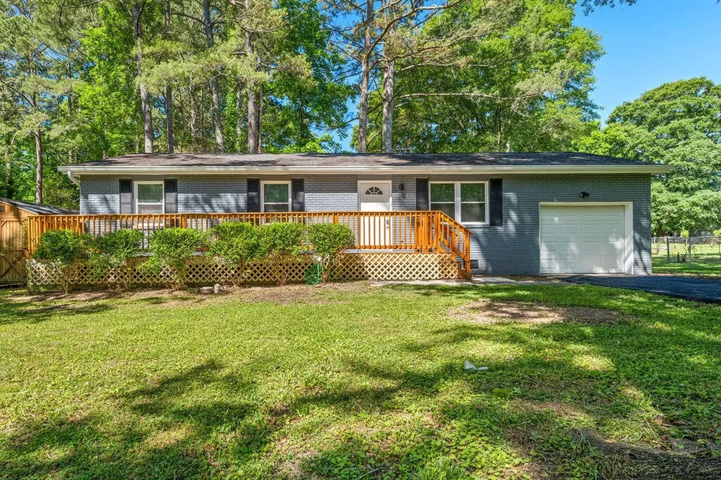 106 Park Street Chickamauga GA 30707
