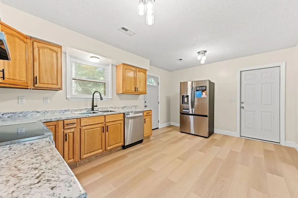 106 Park Street Chickamauga GA 30707