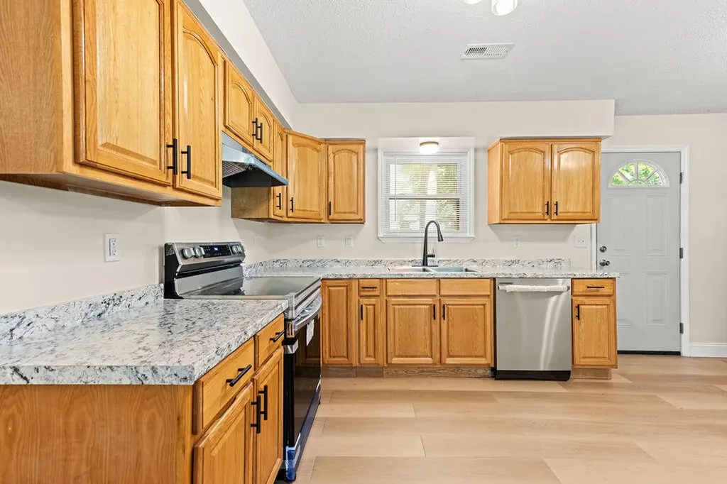 106 Park Street Chickamauga GA 30707