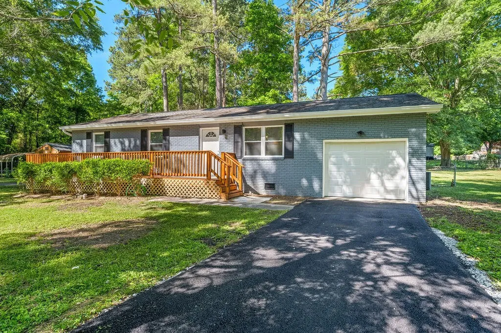 106 Park Street Chickamauga GA 30707