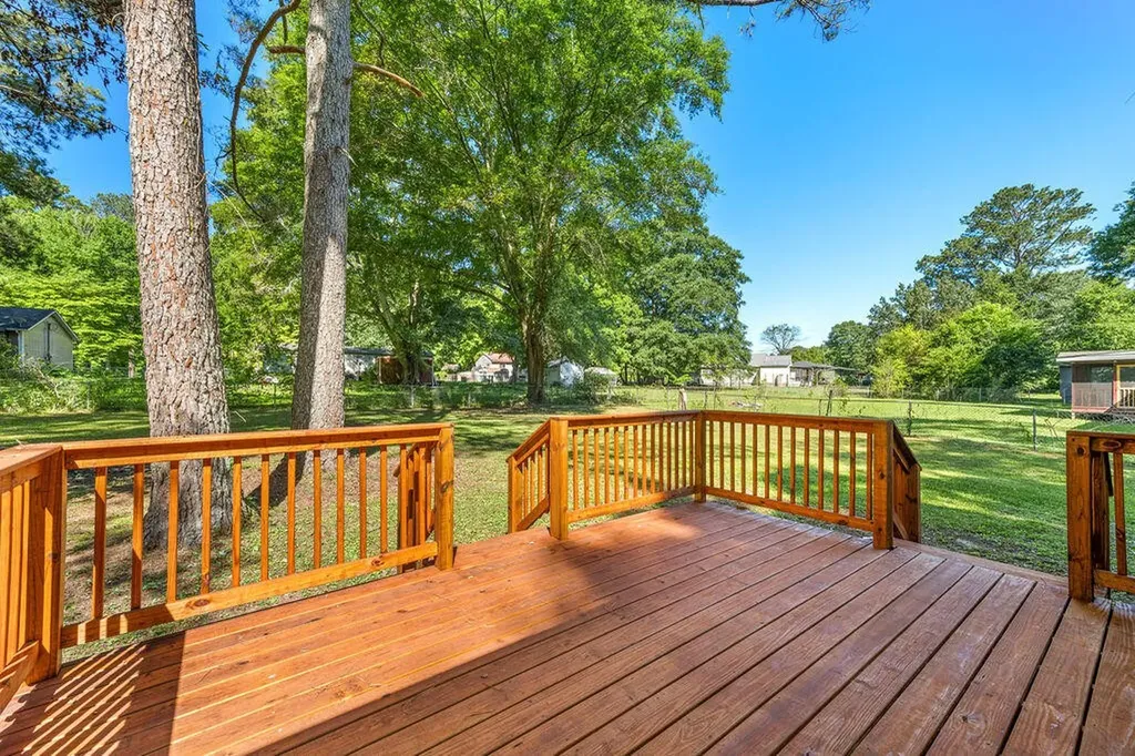 106 Park Street Chickamauga GA 30707