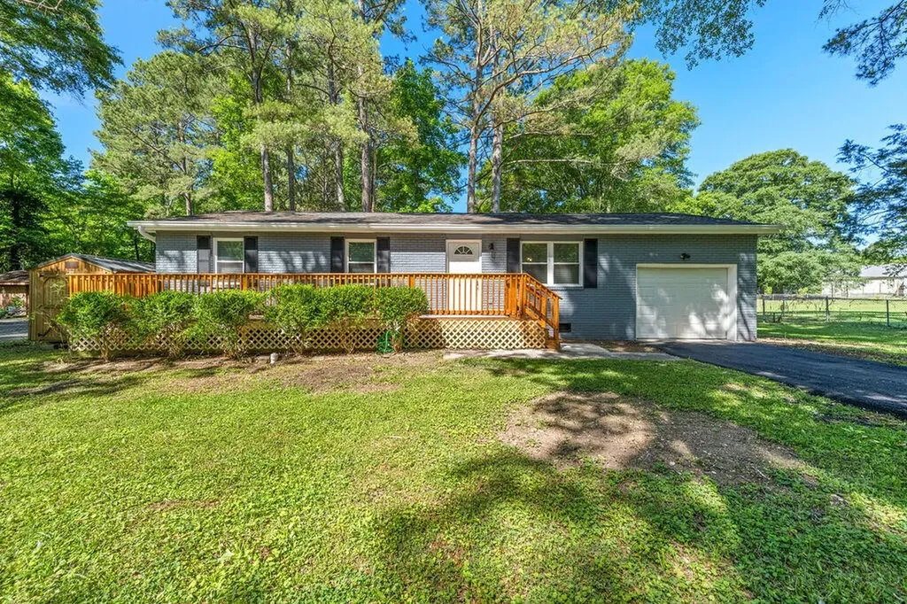 106 Park Street Chickamauga GA 30707