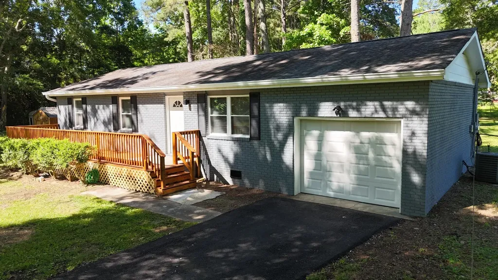 106 Park Street Chickamauga GA 30707