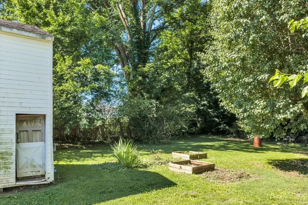 105 Lillian Street Mcminnville TN 37110