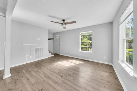 105 Lillian Street Mcminnville TN 37110