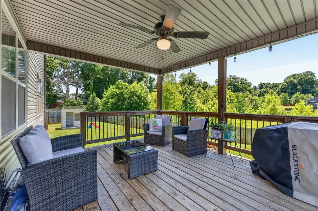 1167 Elizabeth Lane Clarksville TN 37042