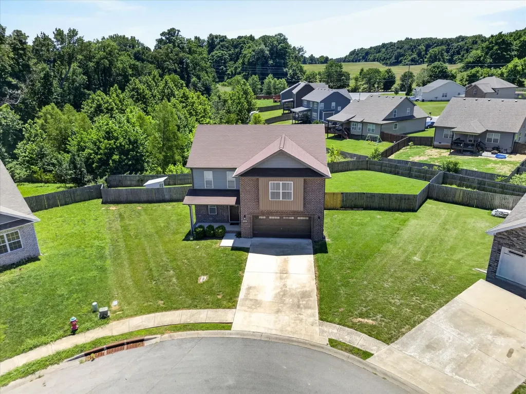1167 Elizabeth Lane Clarksville TN 37042
