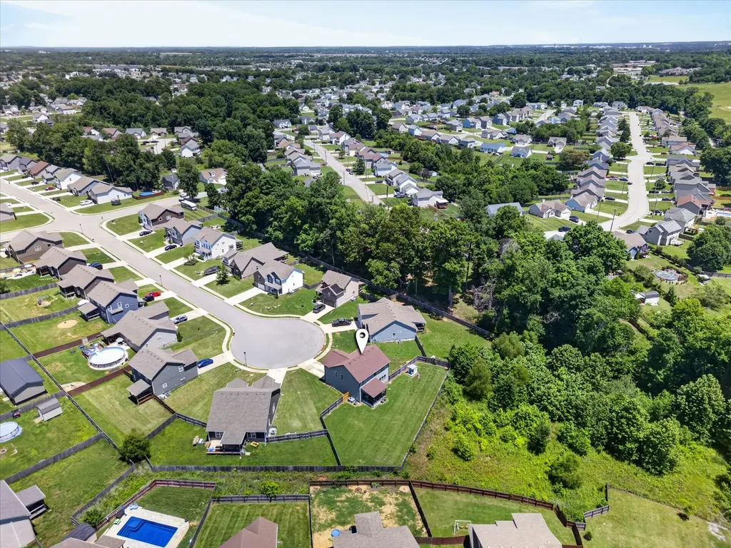 1167 Elizabeth Lane Clarksville TN 37042