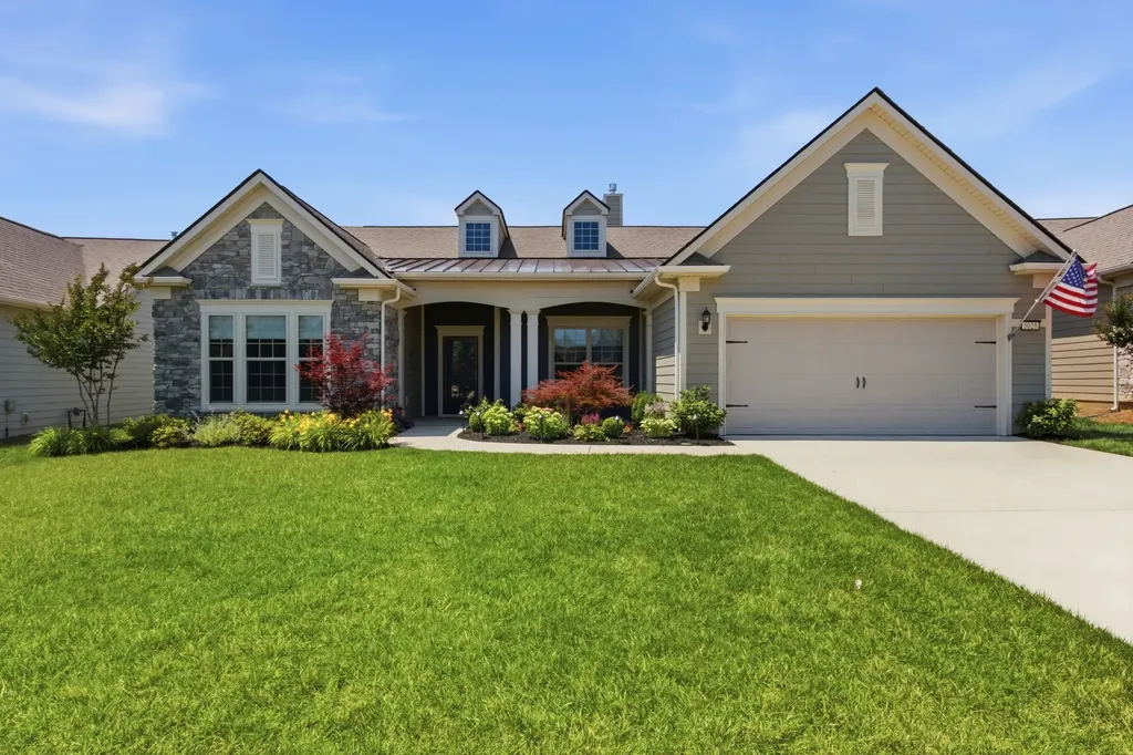 5025 Lincoln Glen Spring Hill TN 37174