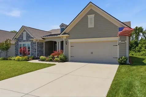 5025 Lincoln Glen Spring Hill TN 37174