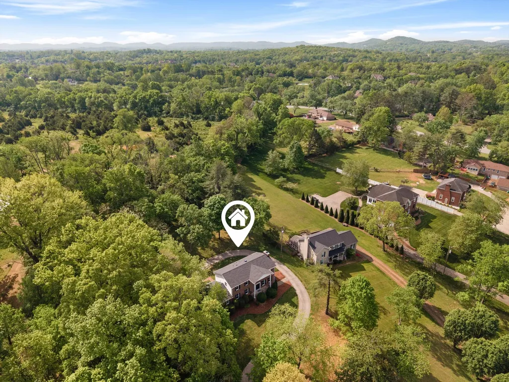 701 Edmondson Pike Brentwood TN 37027