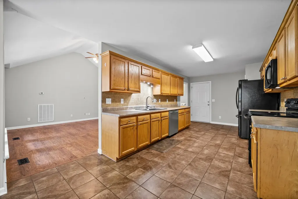 1508 Tylertown Road Clarksville TN 37040