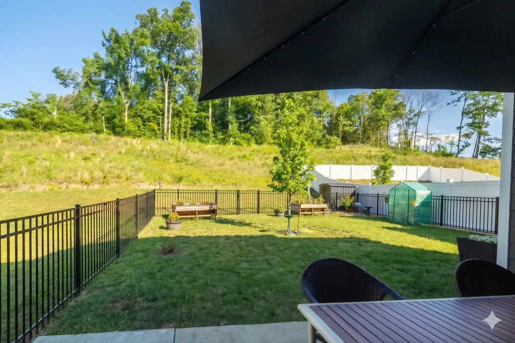 4961 Leesa Ann Lane Hermitage TN 37076