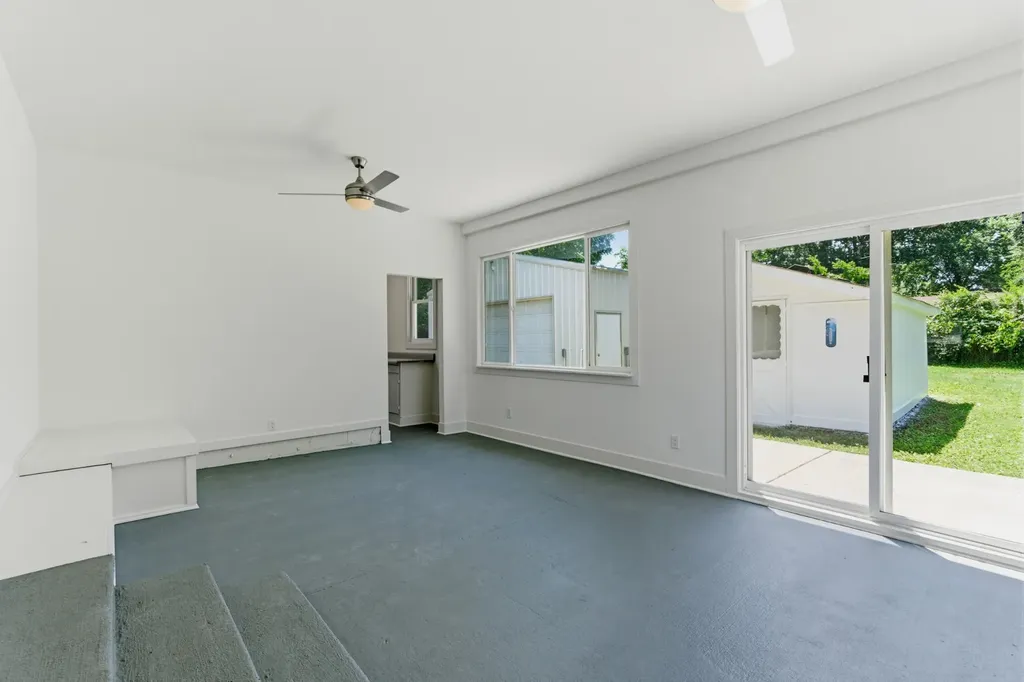 303 Dudley Street Smyrna TN 37167