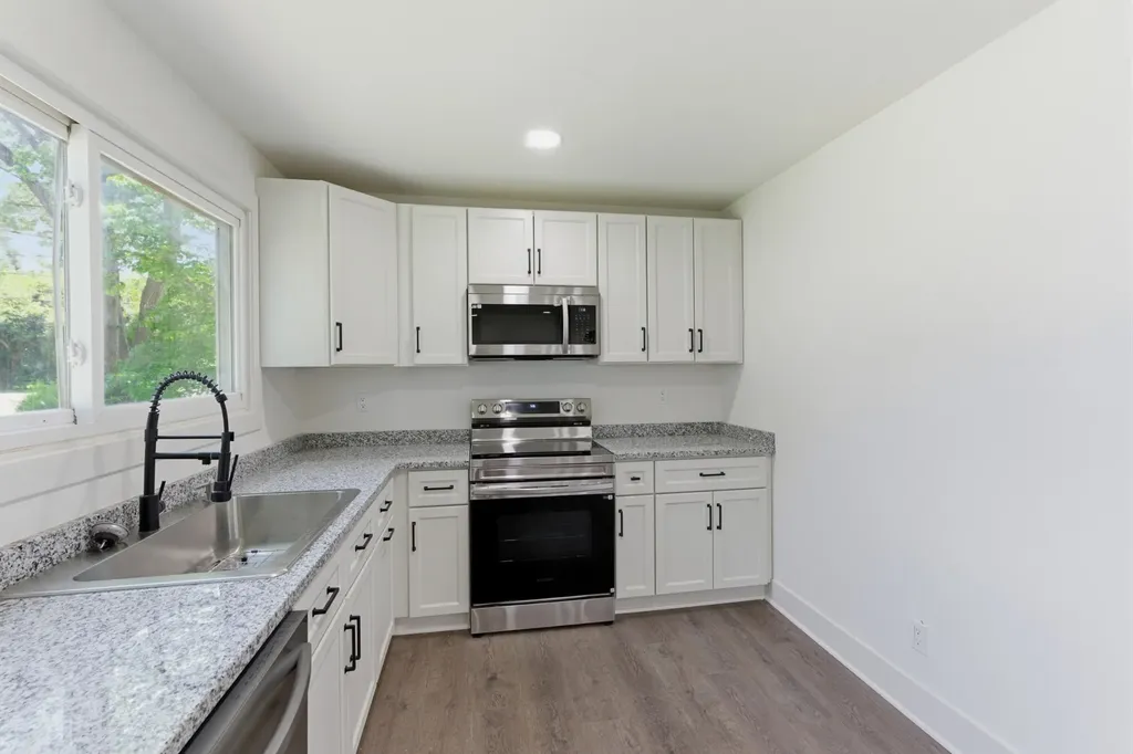 303 Dudley Street Smyrna TN 37167