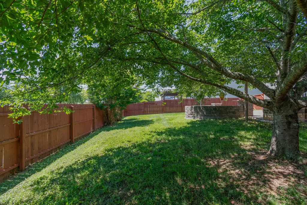 2675 Sutherland Drive Thompsons Station TN 37179