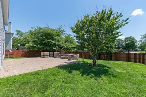 2675 Sutherland Drive Thompsons Station TN 37179