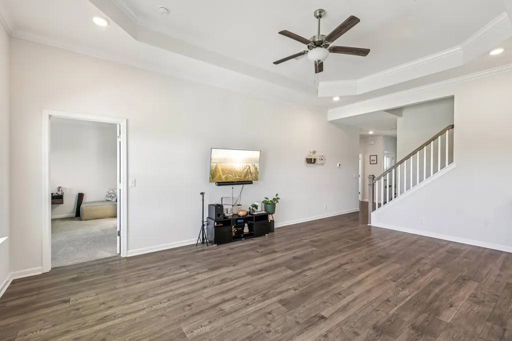 1661 Secretariat Trace Murfreesboro TN 37128