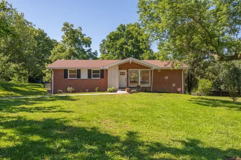 627 Woodett Drive Nashville TN 37211
