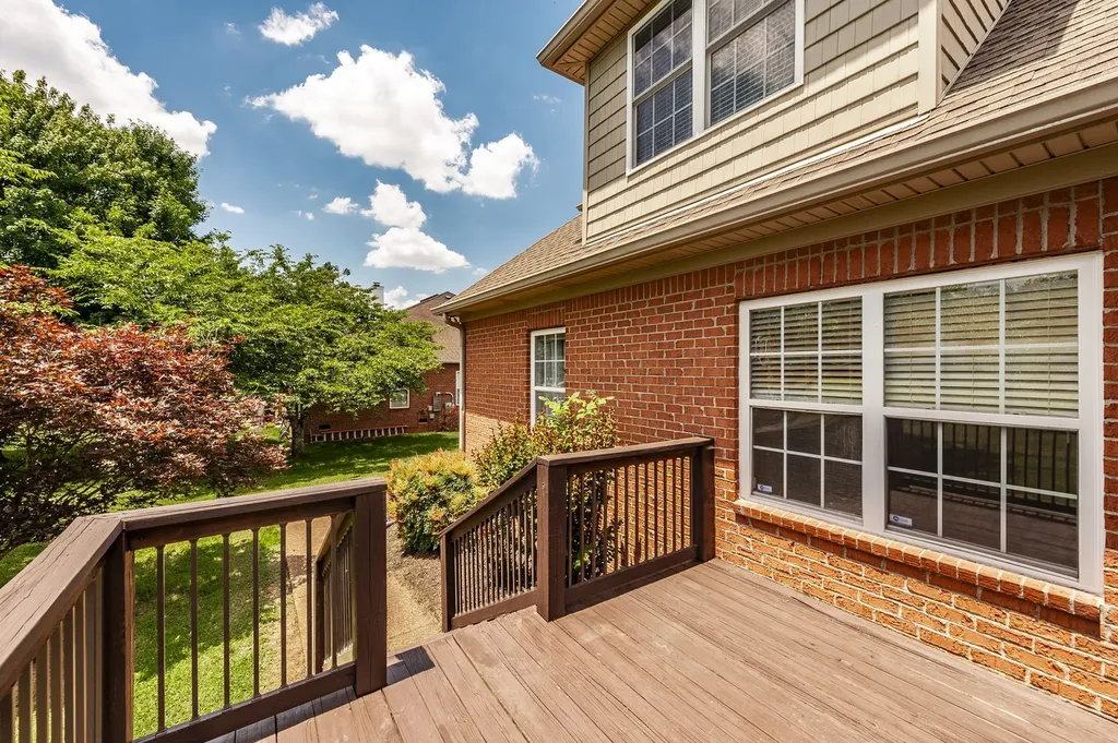 1703 Wrencrest Drive Mount Juliet TN 37122
