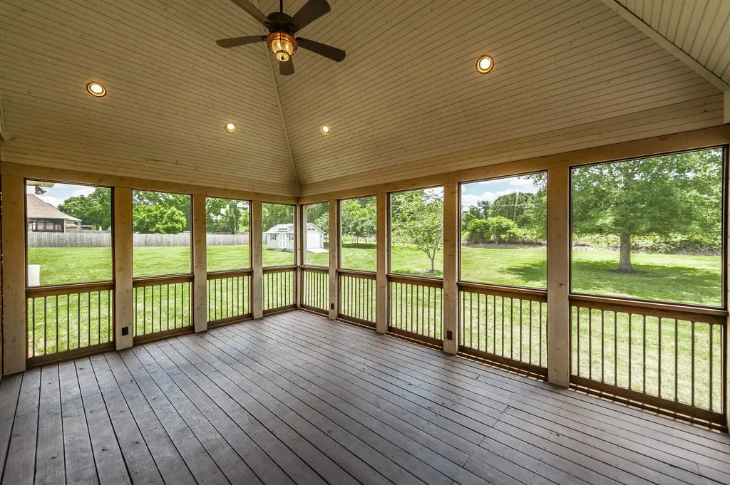 1703 Wrencrest Drive Mount Juliet TN 37122