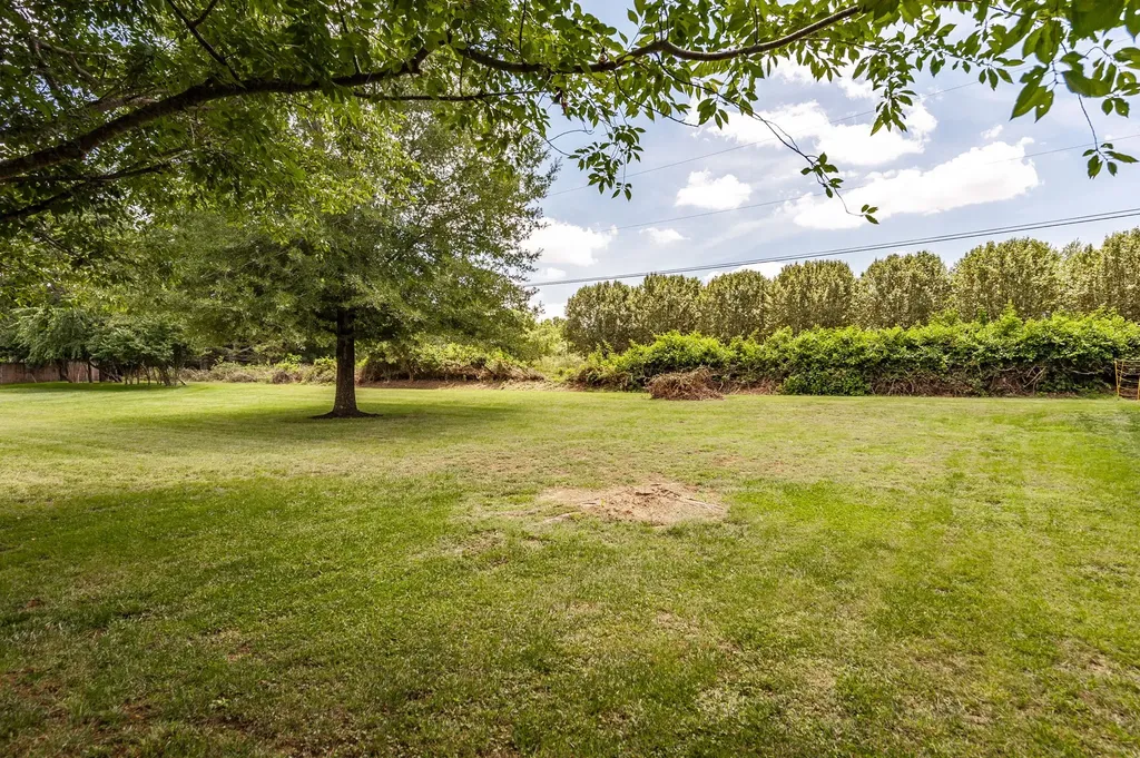 1703 Wrencrest Drive Mount Juliet TN 37122