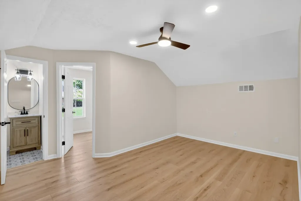 1120 Dawnwood Drive Old Hickory TN 37138