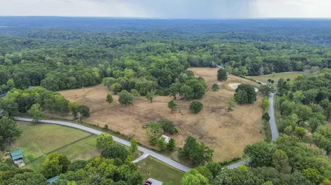 1165 Mount Pleasant Road Kingston Springs TN 37082