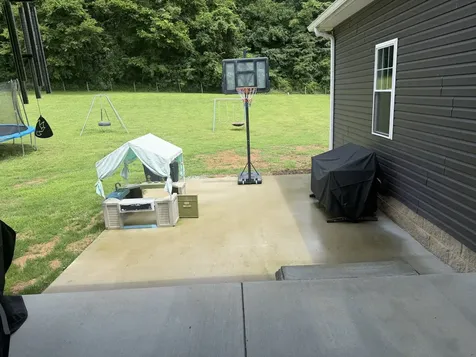 1669 Knob Creek Road Wartrace TN 37183
