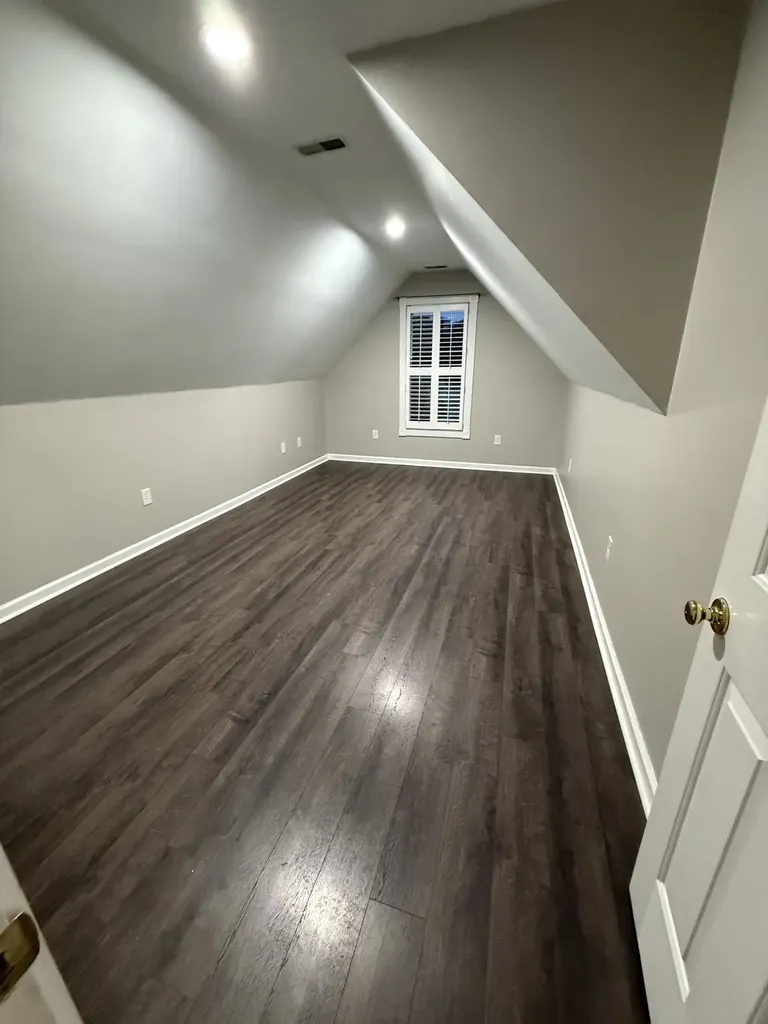 385 Thoroughbred Lane Hartsville TN 37074