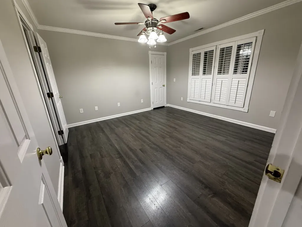 385 Thoroughbred Lane Hartsville TN 37074