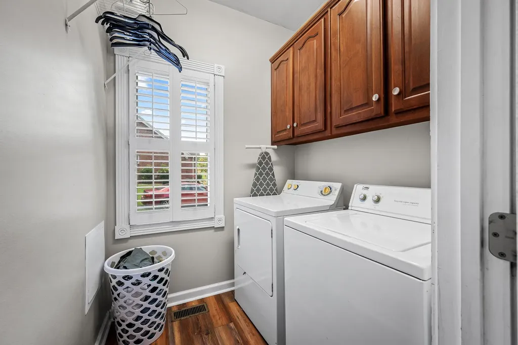 385 Thoroughbred Lane Hartsville TN 37074