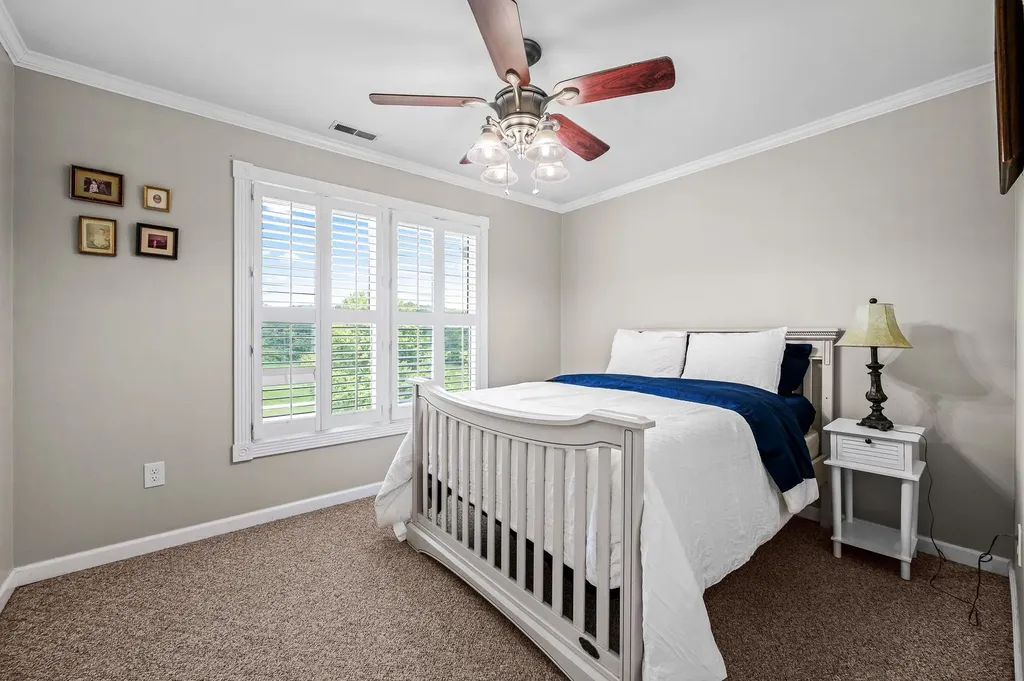 385 Thoroughbred Lane Hartsville TN 37074