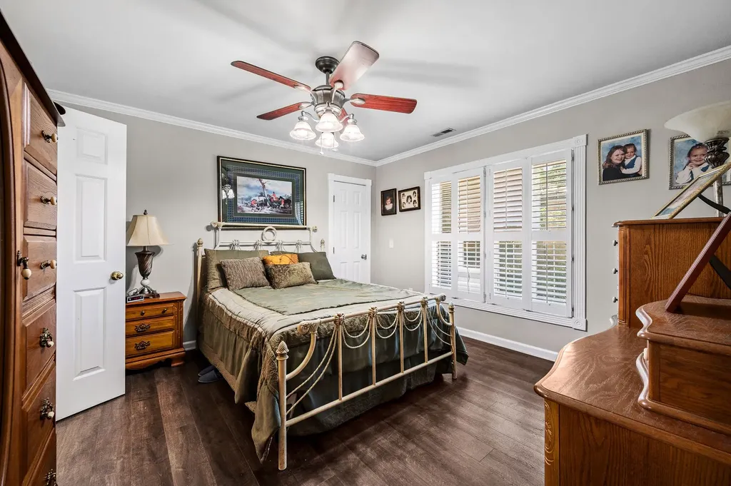 385 Thoroughbred Lane Hartsville TN 37074