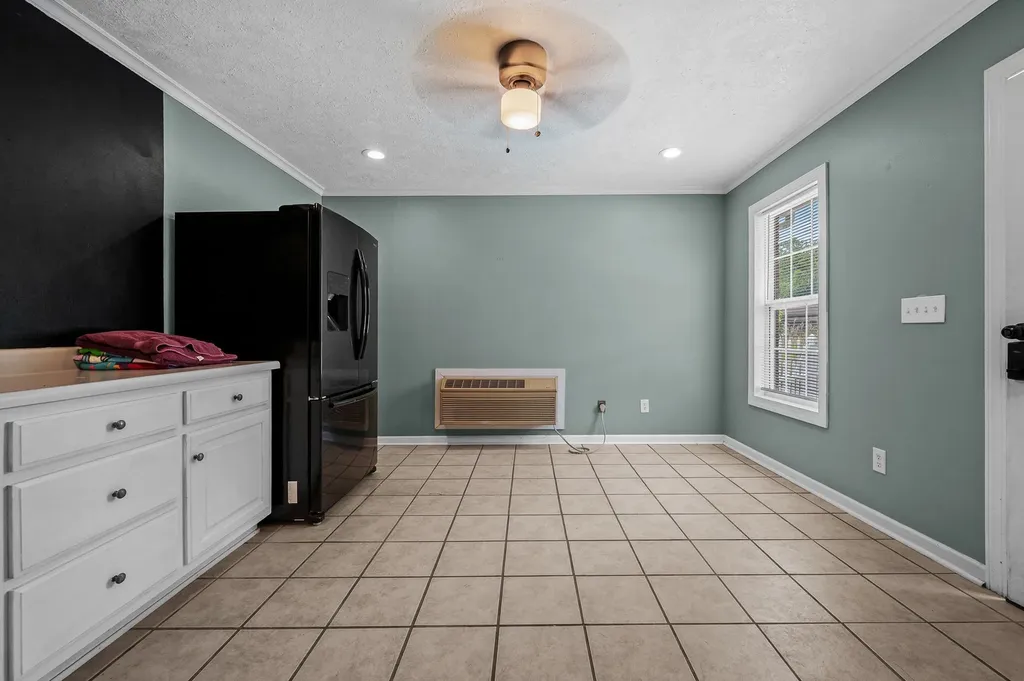 385 Thoroughbred Lane Hartsville TN 37074