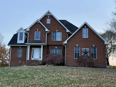 385 Thoroughbred Lane Hartsville TN 37074