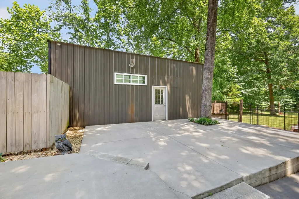 428 Karstridge Road Smyrna TN 37167