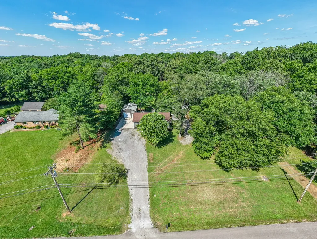 428 Karstridge Road Smyrna TN 37167