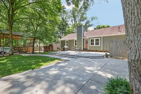 428 Karstridge Road Smyrna TN 37167