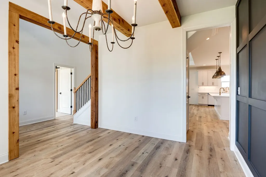 7483 Liberty Road Fairview TN 37062