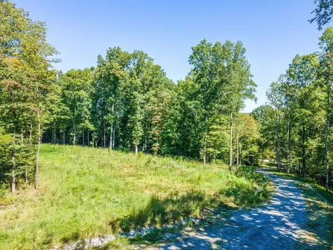7483 Liberty Road Fairview TN 37062